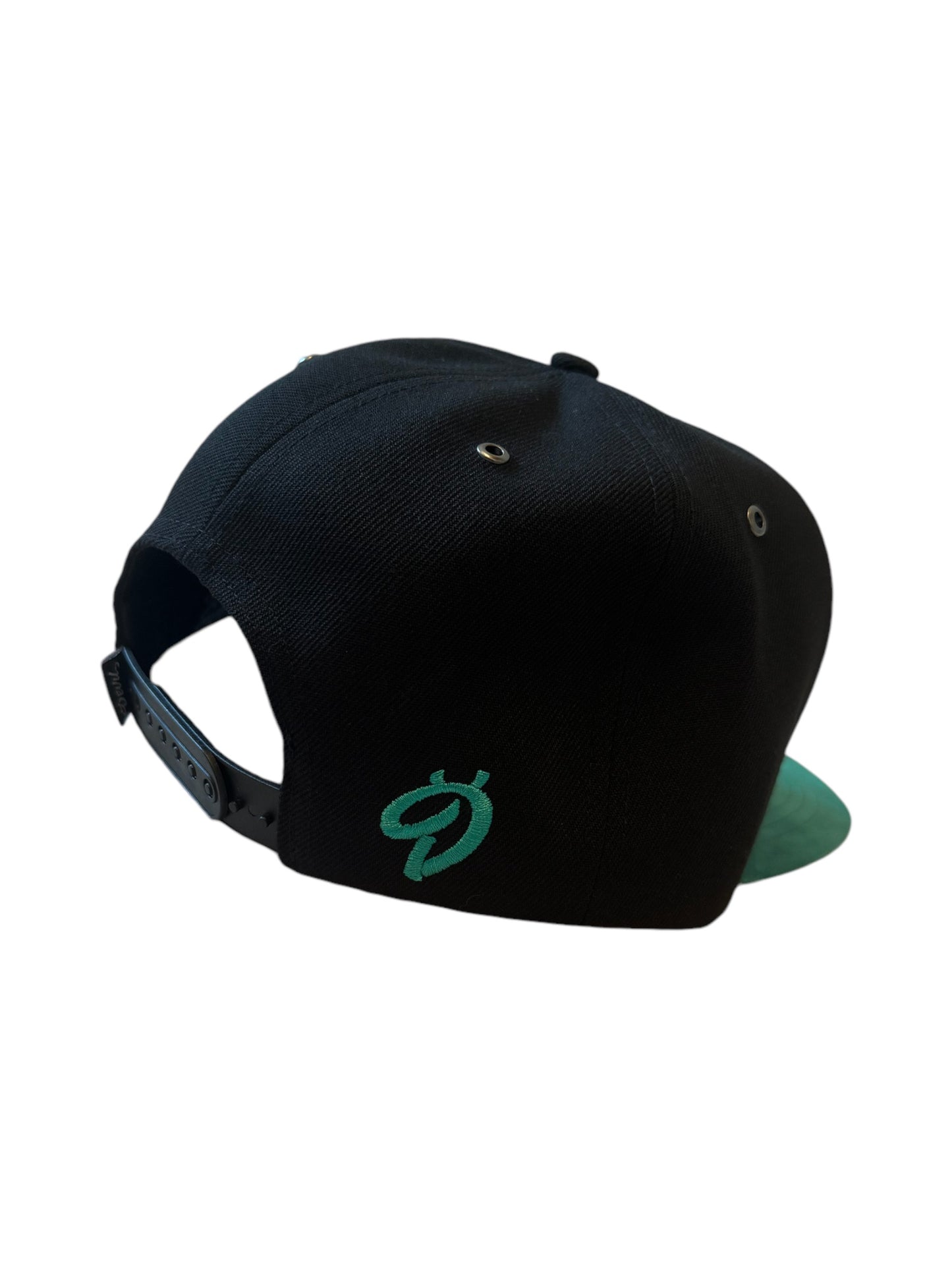 NinaDevil - Limited Snapback